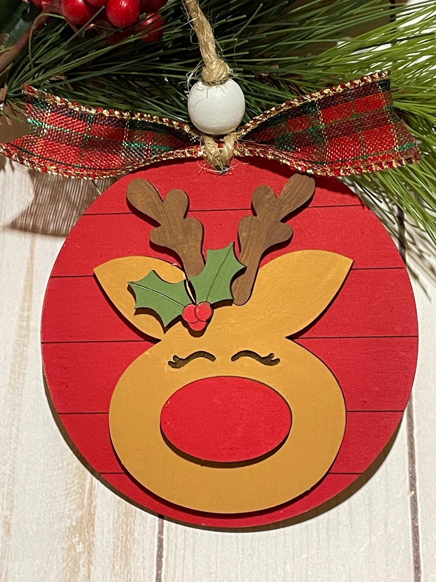 Small DIY Christmas Ornaments